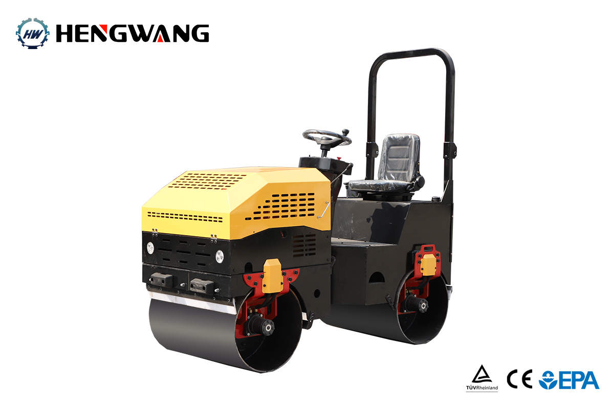 HW1.2T Ride On Road Roller